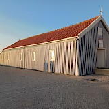 love the striped buildings.. the sun was hitting it nicely! (photo by KAY L.)