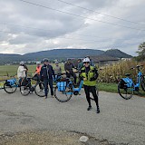 making new friends (photo by jocelyn k.)