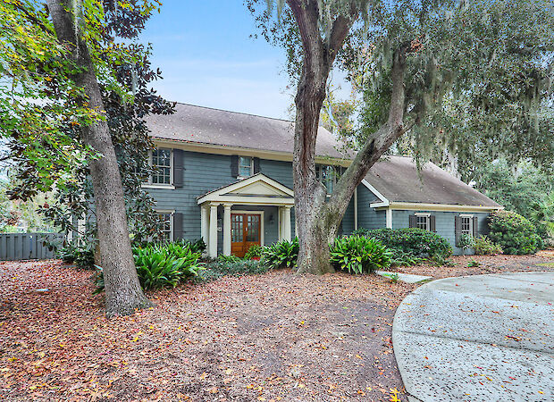 Red Maple Exterior