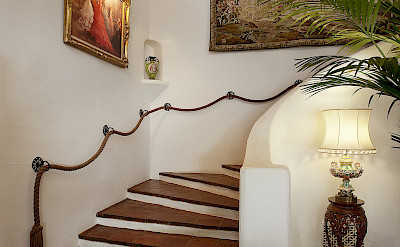 Ayala 1 Staircase