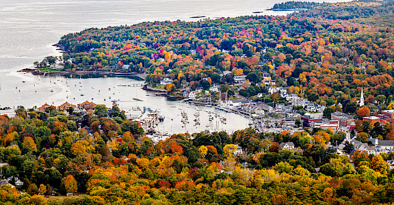 Camden, Maine. Flickr:Paul VanDerWerf