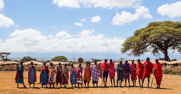Maasai people scattered across northern Tanzania & Kenya! Flickr:Ninara