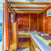 Twin Cabin above deck - Linda | Bike & Boat Tours