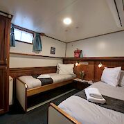 Twin Cabin - Lower  Deck | La Mar | Bike & Boat Tour