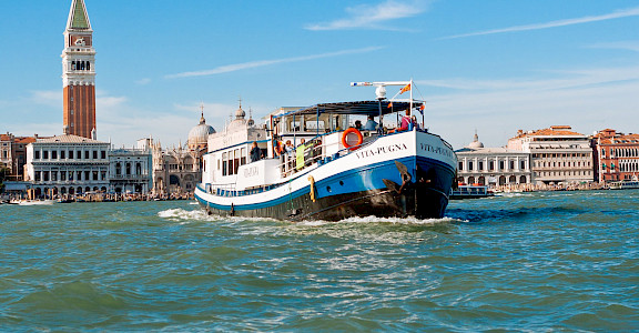 Vita Pugna in Venice, Veneto, Italy. Bike & Boat Tours