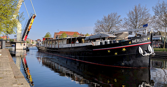 Merlijn in Haarlem - Bike & Boat Tours