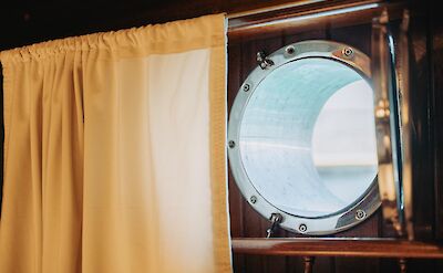 Porthole | Thalassa | Bike & Boat Tour