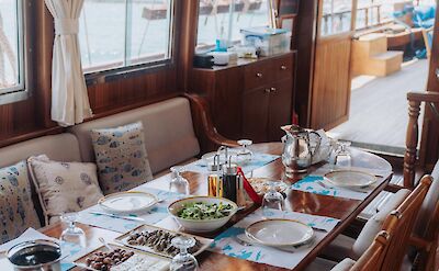 Dining | Thalassa | Bike & Boat Tour