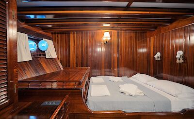 Double cabin | Thalassa | Bike & Boat Tour