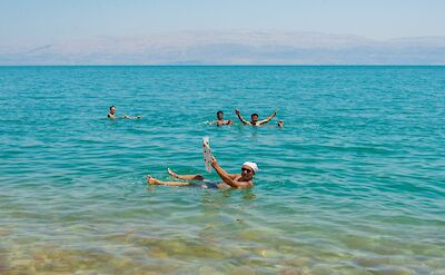 Floating in the Dead Sea! Flickr:xiquinhosilva