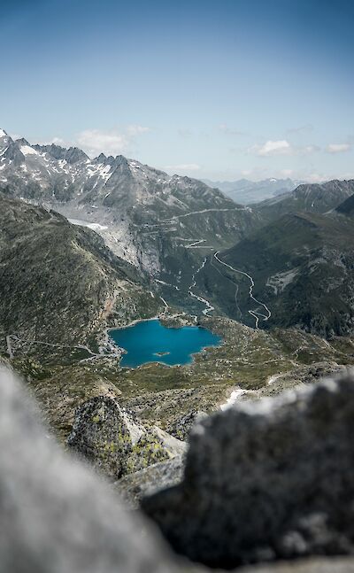 Lake in the Grimselpass, Switzerland. Unsplash@Ansgar Scheffold