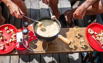 Swiss fondue. Unsplash@Andri Aeschlimann