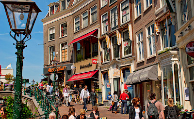 Shopping in Leiden, the Netherlands. Flickr:Tambako the Jaguar