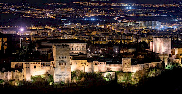 Alhambra palace at night in Granada, Spain. Flickr:Pepe Serrano