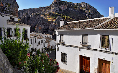 White village of Zuheros de la Sierra, Andalusia, Spain. Flickr:Jocelyn Erskine-Kellie