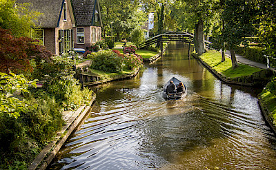Giethoorn is known as the "Venice of the North" in Overijssel, the Netherlands. Flickr:PhotoBobil