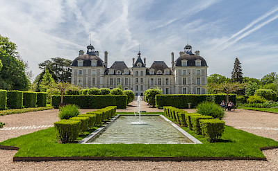 Château de Cheverny in department Loir-et-Cher, France. Flickr:Benh LIEU SONG 47.500236568680144, 1.4579851686382506