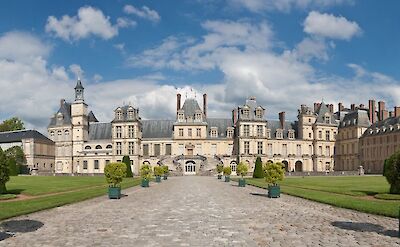 Palace of Fontainebleau in Burgundy, France. Flickr:UltraView Admin 