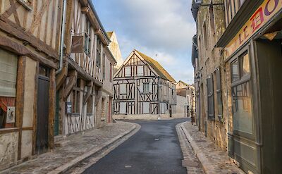 Provins, Burgundy, France. Flickr:David Mapletoft