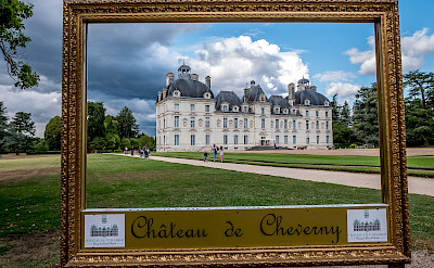 Château de Cheverny and its glorious French Renaissance architecture. Flickr:Nabeel Hyatt