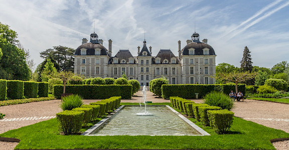 Château de Cheverny in department Loir-et-Cher, France. Flickr:Benh LIEU SONG