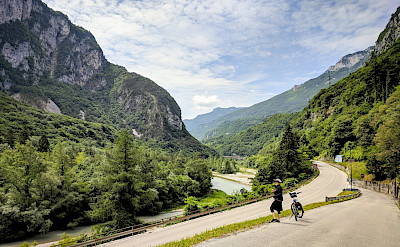 Bike rest near Longarone on the Dolomites to Venice Bike Tour. ©Photo via TO
