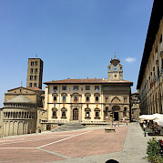 Florencia a Roma- Tour Auto guiado Foto