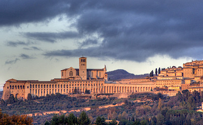 The massive Basilica of San Francesco in Assisi, Umbria, Italy. CC:Roberto Ferrari 43.07515896668884, 12.605400297620115