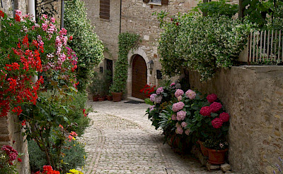 Cobblestoned streets in Montefalco, Umbria, Italy. Flickr:Deanna Keahey