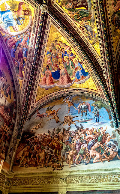Gorgeous frescos in the churches of Umbria, Italy. Flickr:Andy Hay