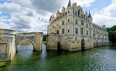 Chateau on the water, Chenonceaux, France. Unsplash@Colin Watts