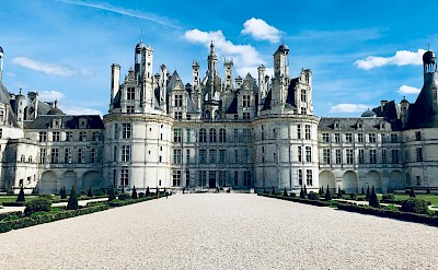 Face of the chateau, Chambord, France. Unsplash@Valentin