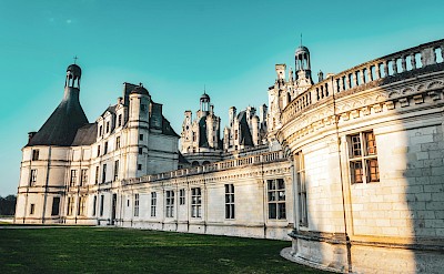 Sunlight on the chateau, Chambord, France. Unsplash@Antonin Carvalho