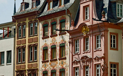 Gorgeous facades in Mainz, Germany. Photo via Flickr:Compte d'Artagnan