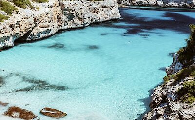 Crystal-clear waters around Mallorca, Spain. Unsplash@Reiseuhu