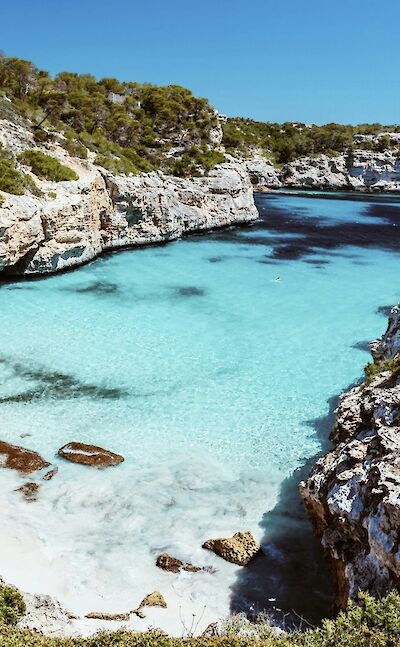Crystal-clear waters around Mallorca, Spain. Unsplash@Reiseuhu