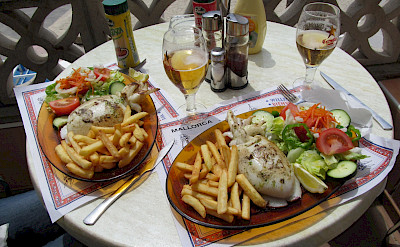 Lunch in Mallorca, Spain. Flickr:Pierre de Sable