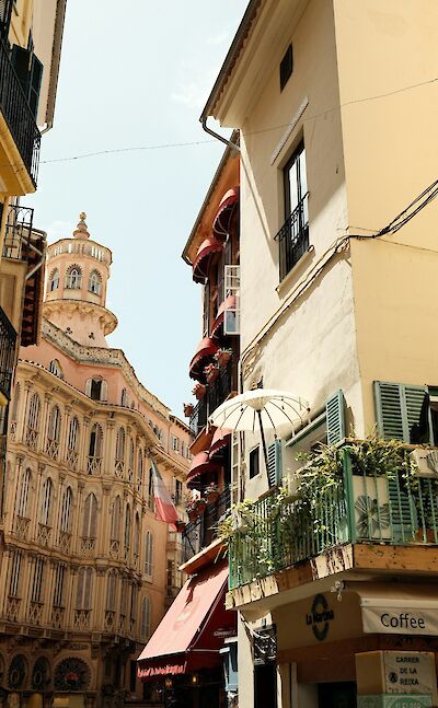 Streets of Palma de Mallorca, Spain. Unsplash@Felix