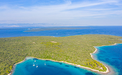 Olib Island far off in Kvarner Bay, Croatia. Flickr:Falco Ermert