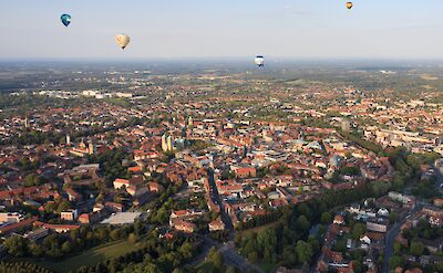 Hot-air Balloons in Münster, North Rhine-Westphalia, Germany. CC:Bernhard Kils