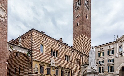 Piazza delle Erbe, Verona, Veneto, Italy. Flickr:Steven dosRemedios