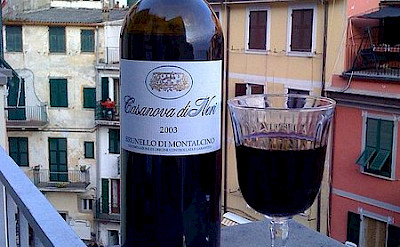 Sangiovese wine in Tuscany! Photo via Wikimedia Commons:Nicholas Solga