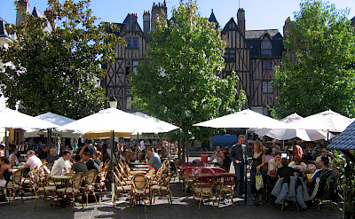 Outdoor cafe in Tours, France. Photo courtesy TO