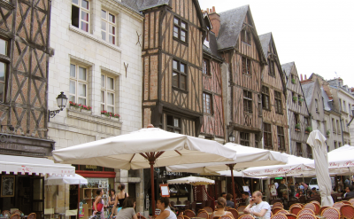 Market day in Tours, the largest city in the Loire Valley region of France. Photo courtesy TO