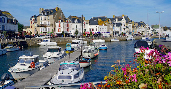 Harbor in Le Croisic, France. Flickr:Daniel Jolivet