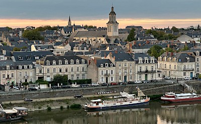Evening view over the rooftops of Angers. pexels@creartage