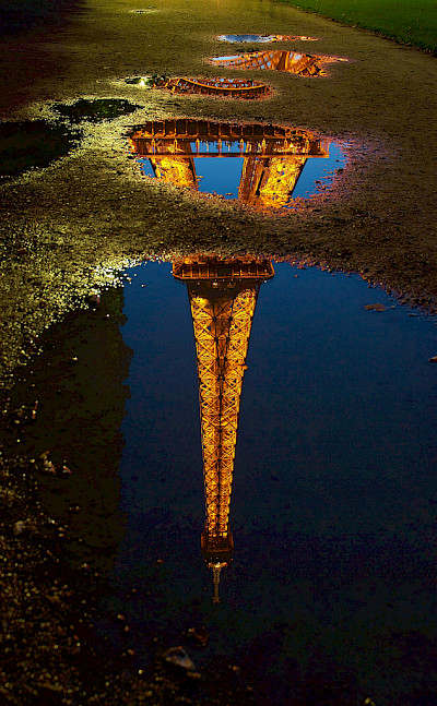Eiffel Tower, Paris, France. Flickr:luc.viatour