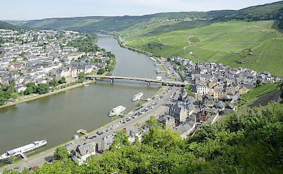 Bernkastel-Keus, a famous wine-growing region on the Mosel River in Rhineland-Palatinate, Germany. CC:Peulle