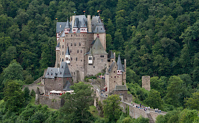 Eltz Castle above the Mosel River between Koblenz and Trier, Rhineland-Palatinate, Germany. CC:Steffen Schmitz 50.205288673425535, 7.336686771627637