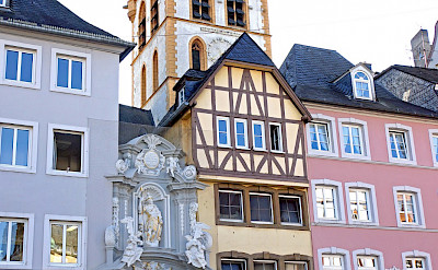 Saint Gangolf's Church in Trier, Germany. Flickr:Dennis Jarvis